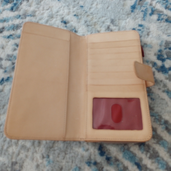 Dooney and Bourke purse and wallet. - Picture 6 of 6